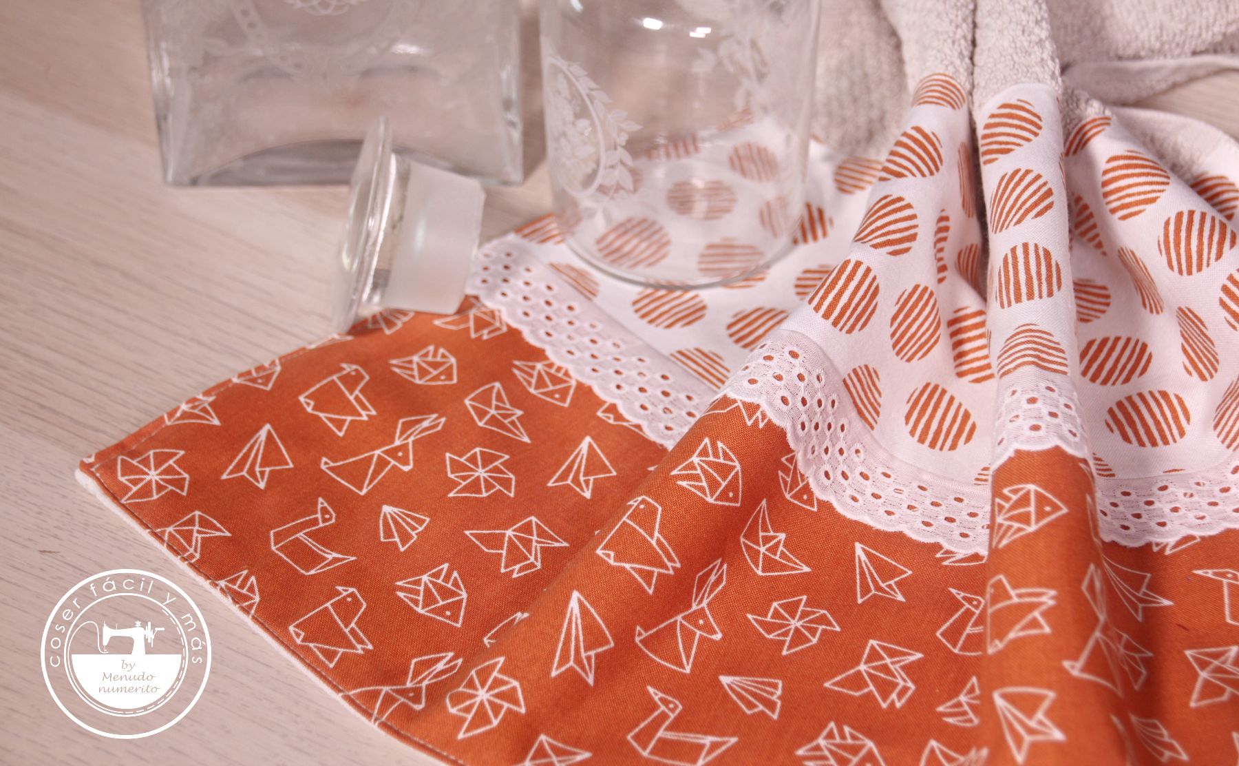 Cómo hacer un portarrollos de papel higiénico - Costurea Blog